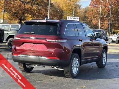 2025 Jeep Grand Cherokee GRAND CHEROKEE LAREDO X 4X4