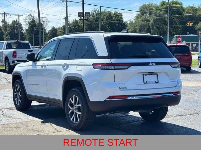 2027 Jeep Grand Cherokee GRAND CHEROKEE LAREDO X 4X4