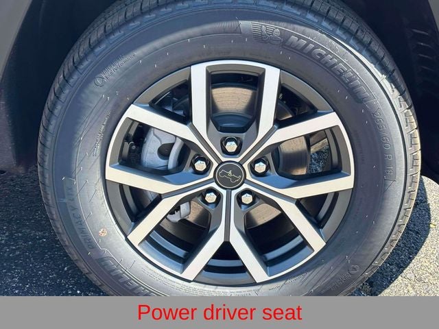 2027 Jeep Grand Cherokee GRAND CHEROKEE LAREDO X 4X4