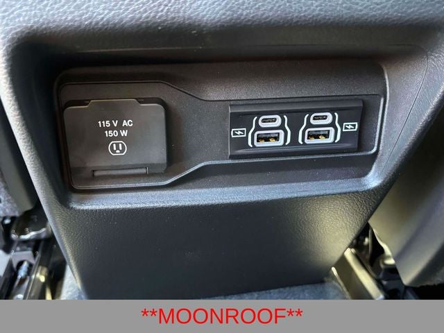 2027 Jeep Grand Cherokee GRAND CHEROKEE LAREDO X 4X4