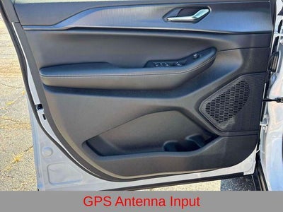 2027 Jeep Grand Cherokee GRAND CHEROKEE LAREDO X 4X4