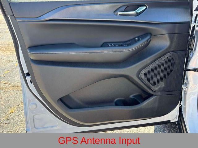 2027 Jeep Grand Cherokee GRAND CHEROKEE LAREDO X 4X4