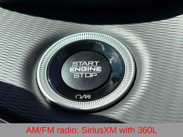 2027 Jeep Grand Cherokee GRAND CHEROKEE LAREDO X 4X4