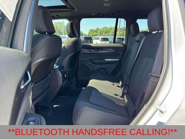 2027 Jeep Grand Cherokee Laredo X