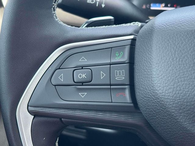 2026 Jeep Grand Cherokee GRAND CHEROKEE LAREDO X 4X4