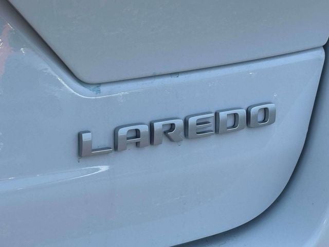 2026 Jeep Grand Cherokee GRAND CHEROKEE LAREDO X 4X4