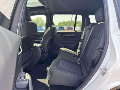 2026 Jeep Grand Cherokee GRAND CHEROKEE LAREDO X 4X4