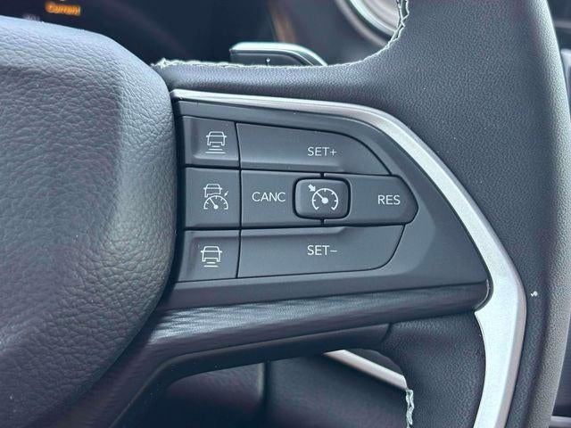 2026 Jeep Grand Cherokee GRAND CHEROKEE LAREDO X 4X4