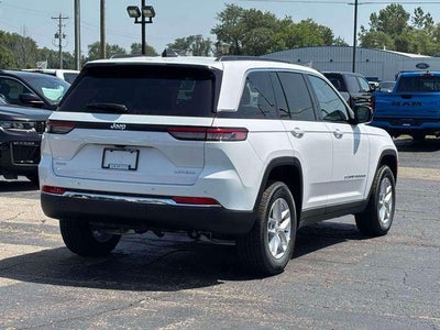 2026 Jeep Grand Cherokee GRAND CHEROKEE LAREDO X 4X4