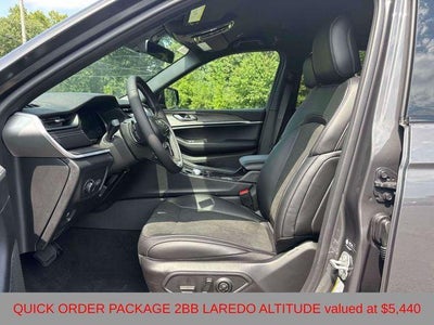 2026 Jeep Grand Cherokee GRAND CHEROKEE LAREDO ALTITUDE 4X4