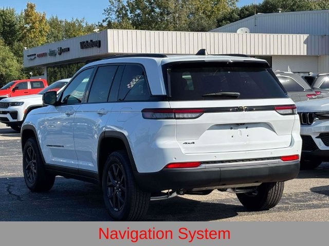 2027 Jeep Grand Cherokee GRAND CHEROKEE LAREDO ALTITUDE 4X4