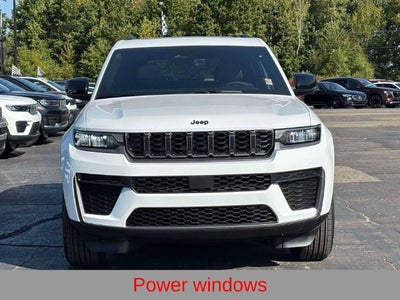 2027 Jeep Grand Cherokee GRAND CHEROKEE LAREDO ALTITUDE 4X4