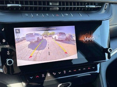 2027 Jeep Grand Cherokee GRAND CHEROKEE LAREDO ALTITUDE 4X4
