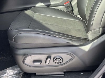 2026 Jeep Grand Cherokee GRAND CHEROKEE ALTITUDE 4X4