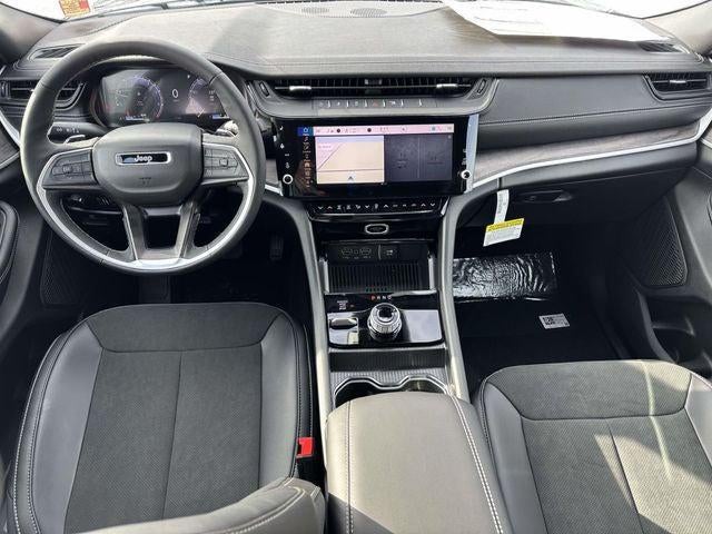 2026 Jeep Grand Cherokee GRAND CHEROKEE ALTITUDE 4X4