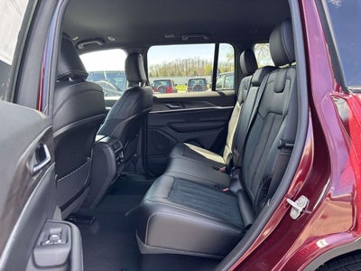 2026 Jeep Grand Cherokee GRAND CHEROKEE LAREDO ALTITUDE 4X4