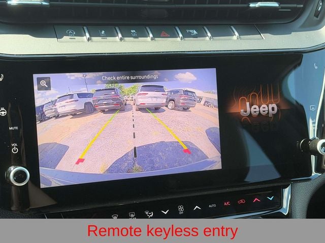 2027 Jeep Grand Cherokee Laredo Altitude
