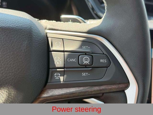 2027 Jeep Grand Cherokee Laredo Altitude