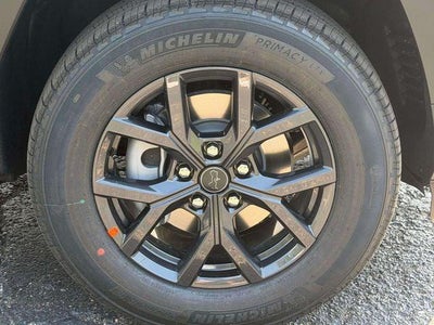 2027 Jeep Grand Cherokee Laredo Altitude