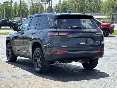 2026 Jeep Grand Cherokee GRAND CHEROKEE LAREDO ALTITUDE 4X4