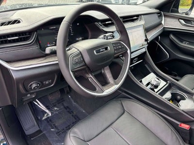 2027 Jeep Grand Cherokee GRAND CHEROKEE LIMITED RESERVE 4X4