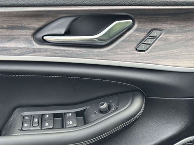2027 Jeep Grand Cherokee GRAND CHEROKEE LIMITED RESERVE 4X4