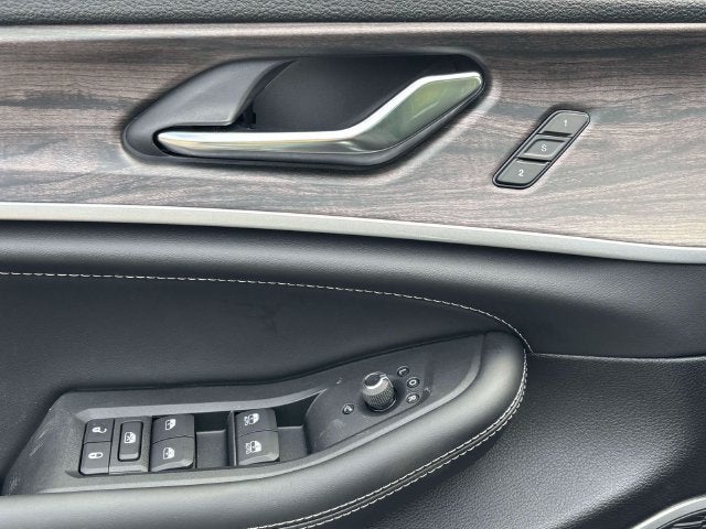 2027 Jeep Grand Cherokee GRAND CHEROKEE LIMITED RESERVE 4X4