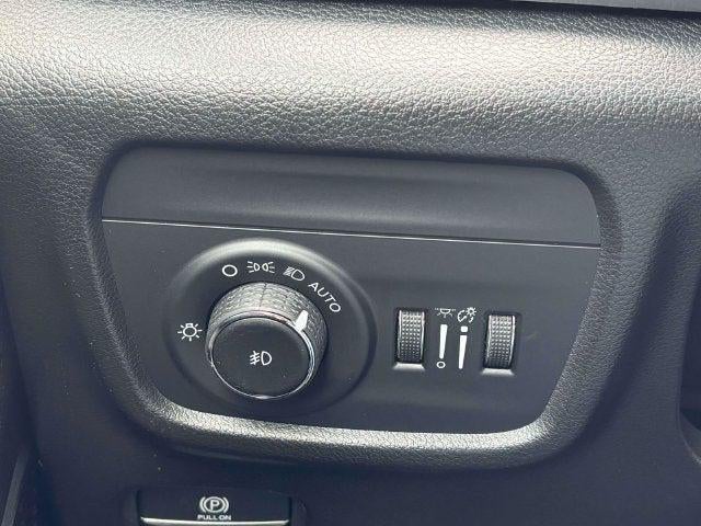 2027 Jeep Grand Cherokee GRAND CHEROKEE LIMITED RESERVE 4X4
