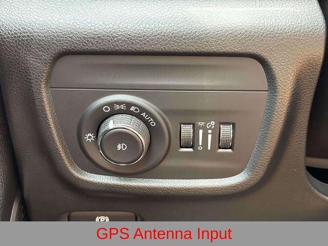 2027 Jeep Grand Cherokee Limited Reserve