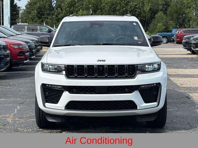 2027 Jeep Grand Cherokee Limited Reserve