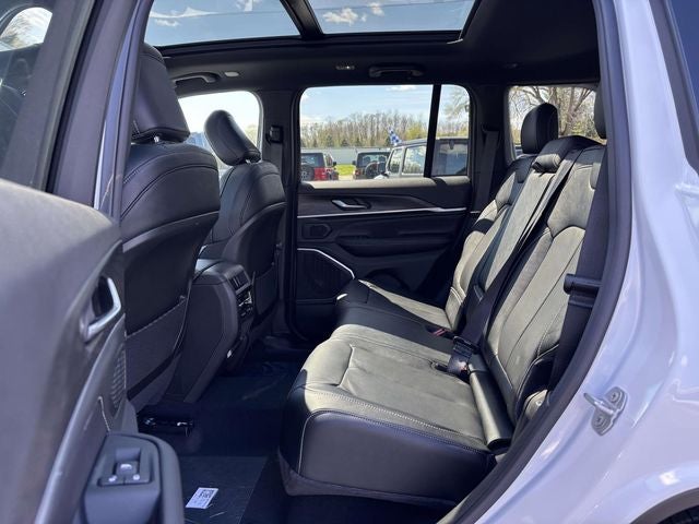 2026 Jeep Grand Cherokee GRAND CHEROKEE LIMITED RESERVE 4X4