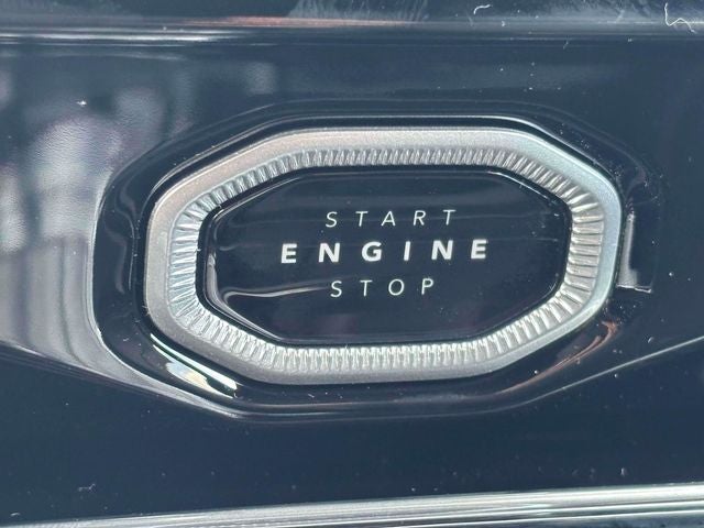 2027 Jeep Grand Cherokee Limited Reserve