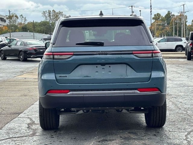 2027 Jeep Grand Cherokee GRAND CHEROKEE LIMITED 4X4