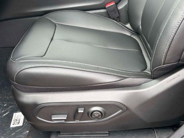 2027 Jeep Grand Cherokee GRAND CHEROKEE LIMITED 4X4