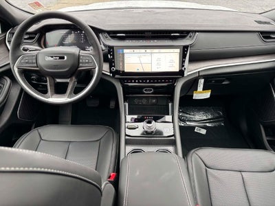 2027 Jeep Grand Cherokee GRAND CHEROKEE LIMITED RESERVE 4X4