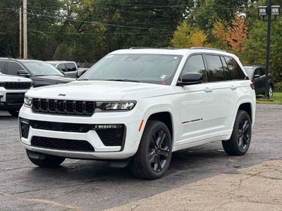 2027 Jeep Grand Cherokee GRAND CHEROKEE LIMITED RESERVE 4X4