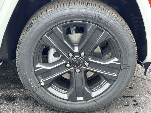 2027 Jeep Grand Cherokee GRAND CHEROKEE LIMITED RESERVE 4X4