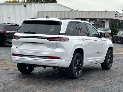 2027 Jeep Grand Cherokee GRAND CHEROKEE LIMITED RESERVE 4X4