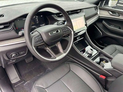 2027 Jeep Grand Cherokee GRAND CHEROKEE LIMITED RESERVE 4X4