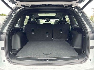 2027 Jeep Grand Cherokee GRAND CHEROKEE LIMITED RESERVE 4X4