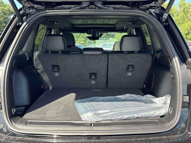 2027 Jeep Grand Cherokee GRAND CHEROKEE LIMITED RESERVE 4X4