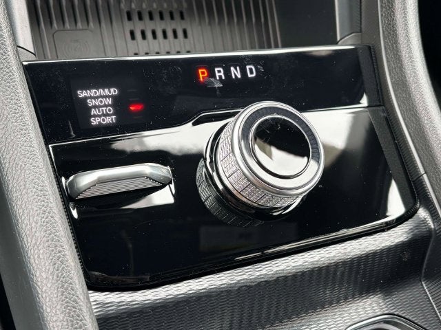 2027 Jeep Grand Cherokee GRAND CHEROKEE LIMITED 4X4