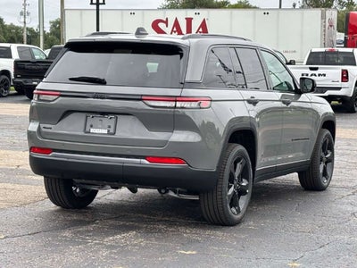 2027 Jeep Grand Cherokee GRAND CHEROKEE LIMITED 4X4