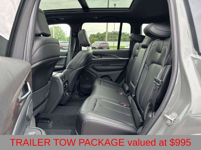 2027 Jeep Grand Cherokee GRAND CHEROKEE LIMITED 4X4
