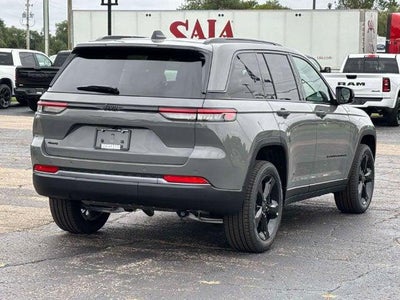 2027 Jeep Grand Cherokee GRAND CHEROKEE LIMITED 4X4
