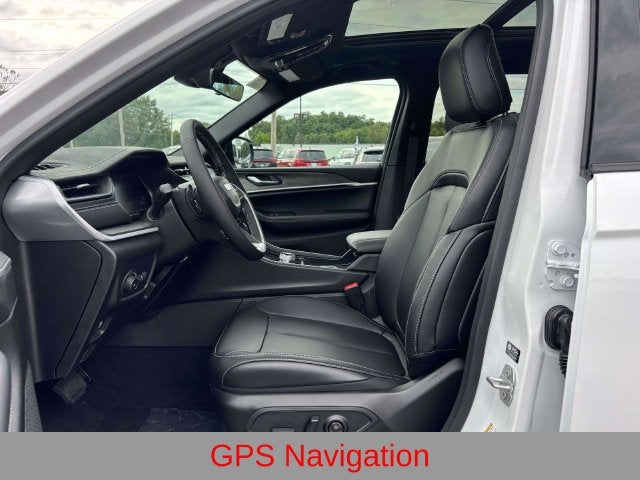 2027 Jeep Grand Cherokee GRAND CHEROKEE LIMITED 4X4