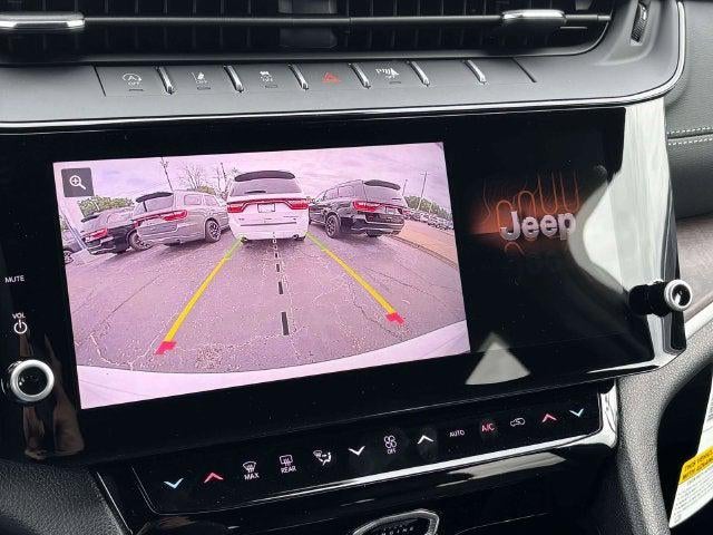 2027 Jeep Grand Cherokee GRAND CHEROKEE LIMITED 4X4