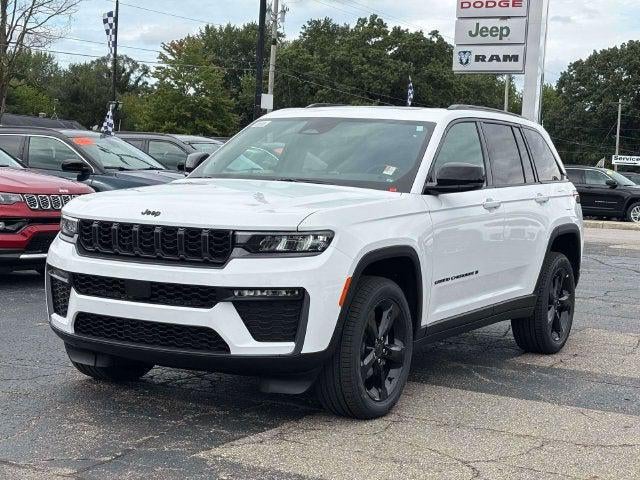 2027 Jeep Grand Cherokee GRAND CHEROKEE LIMITED 4X4