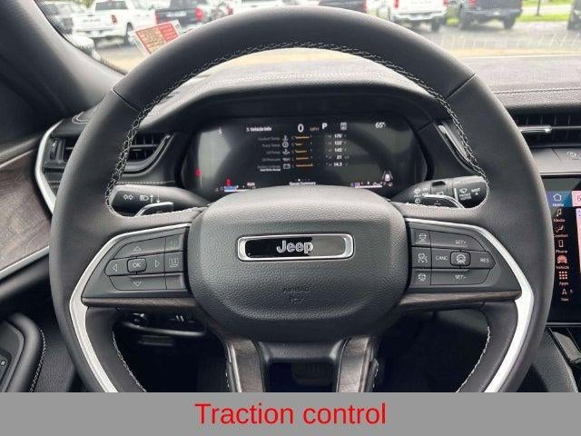 2027 Jeep Grand Cherokee GRAND CHEROKEE LIMITED 4X4