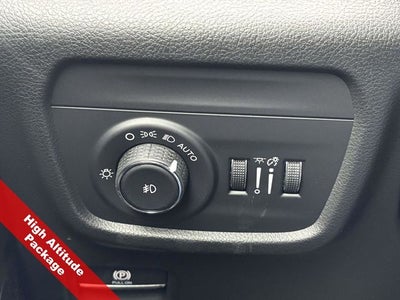 2025 Jeep Grand Cherokee GRAND CHEROKEE SUMMIT 4X4